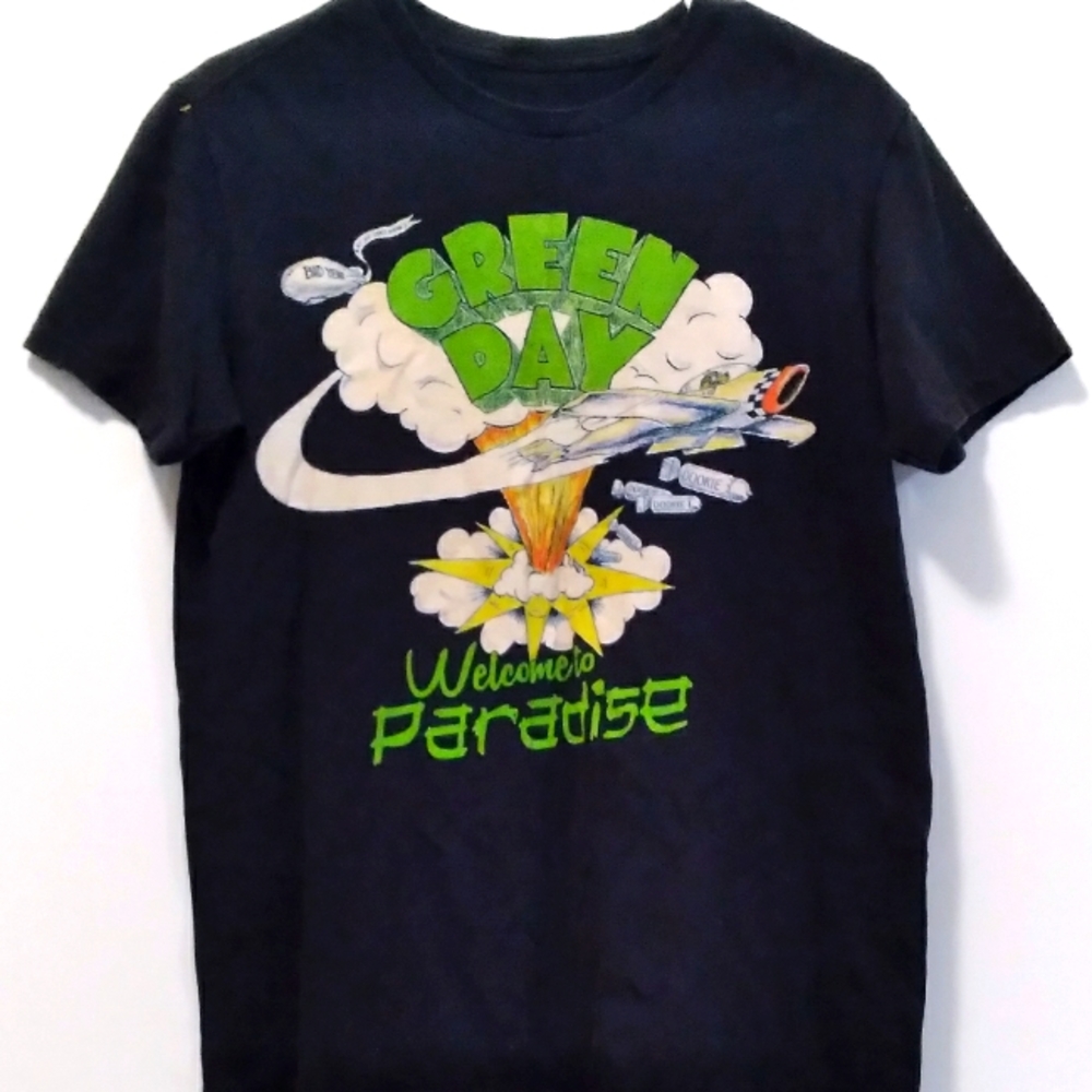 Green Day-Welcome to paradise tee